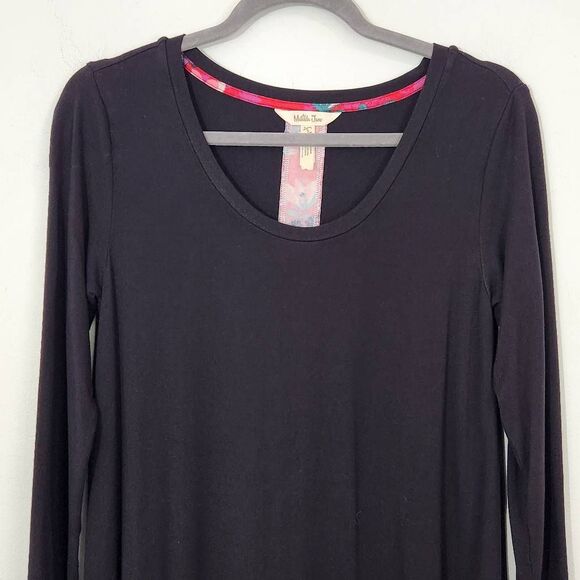Matilda Jane Black Long Sleeve Shift Dress with Red Floral Panel Size Small - Picture 2 of 8